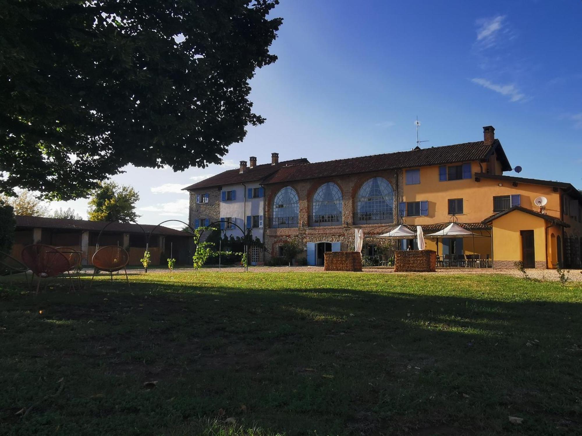 Tenuta San Giorgio แซร์ราวัลเล สกรีเวีย ภายนอก รูปภาพ